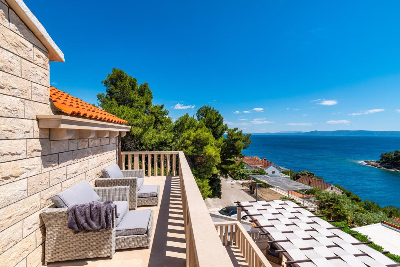 Villa Kadena - Luxury Seaside Villa With Private Heated Pool Selca  Exterior foto