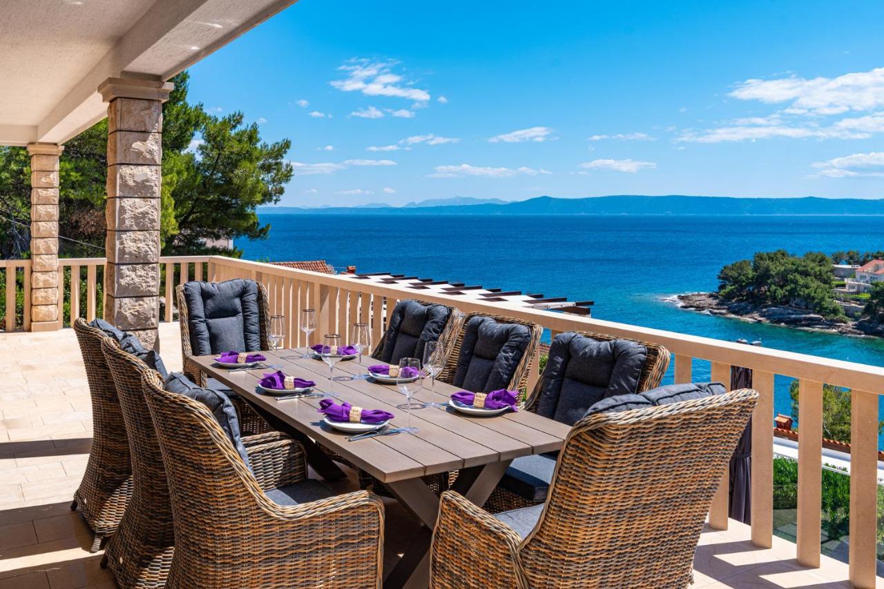 Villa Kadena - Luxury Seaside Villa With Private Heated Pool Selca  Exterior foto