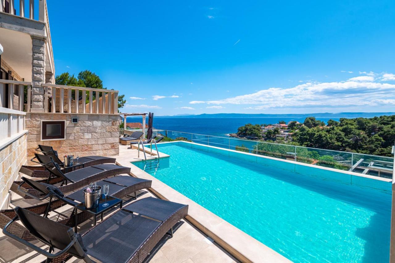 Villa Kadena - Luxury Seaside Villa With Private Heated Pool Selca  Exterior foto